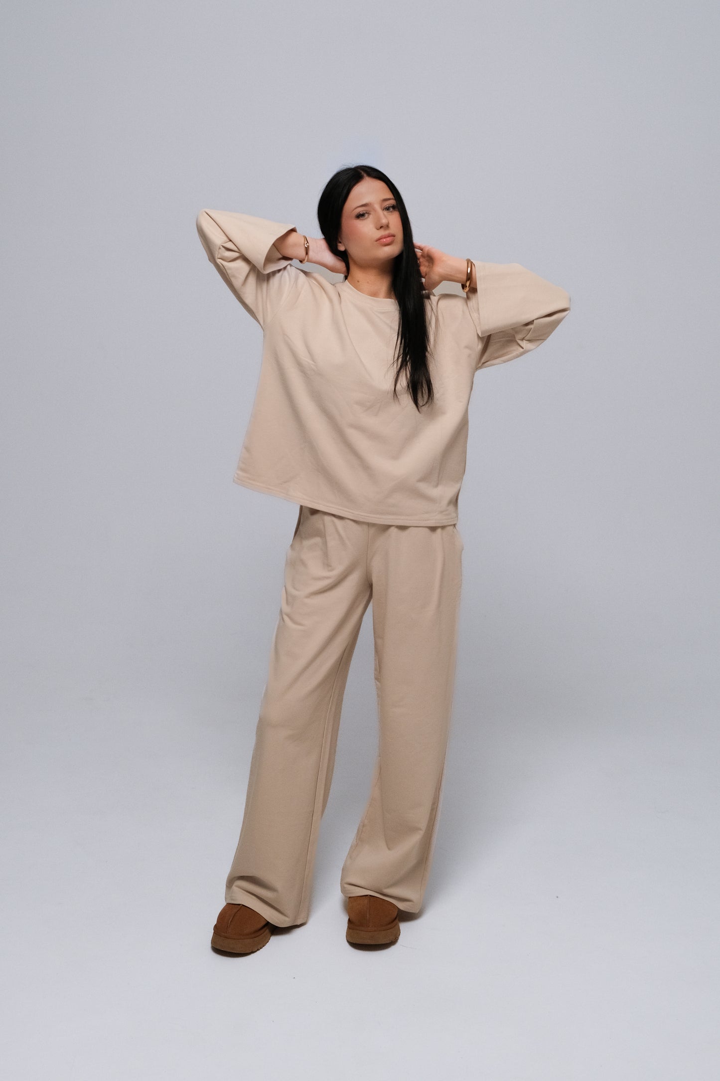 SAND BEIGE LONG SLEEVE