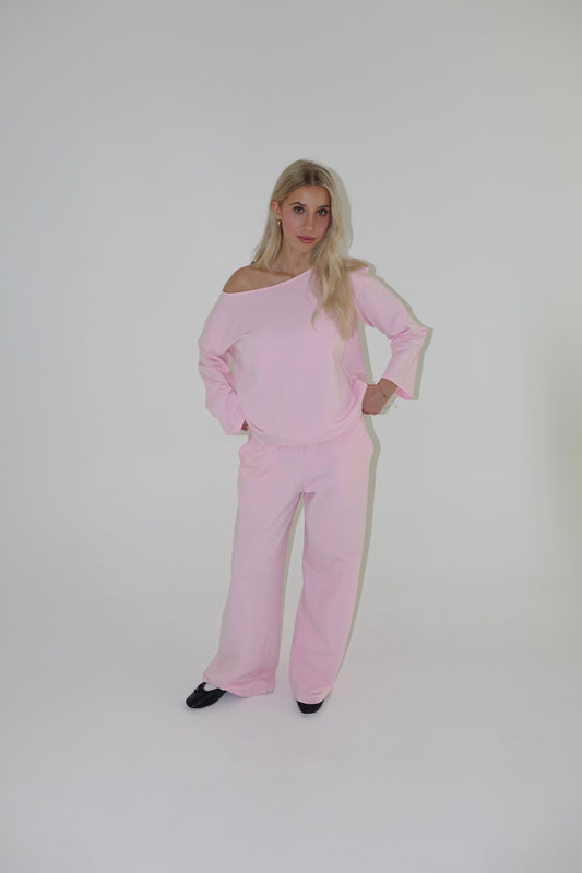 PINK WIDE LEG SWEATPANTS