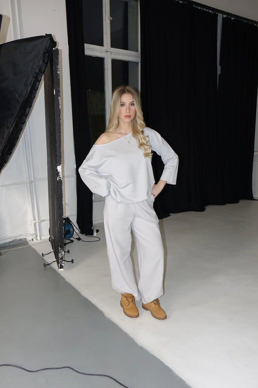 WHITE SMOKE OFF SHOULDER LONG SLEEVE