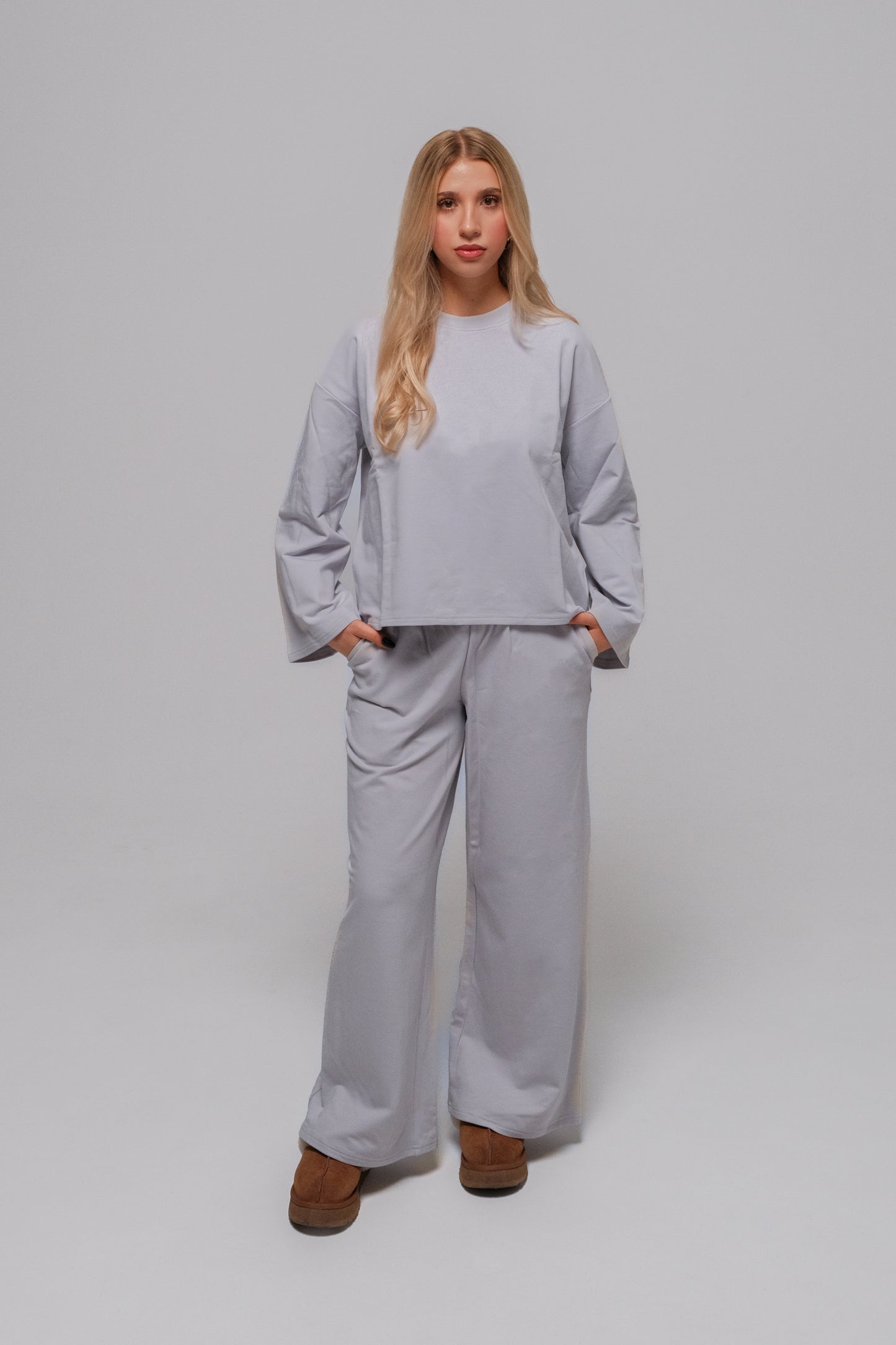 WHITE SMOKE LONG SLEEVE